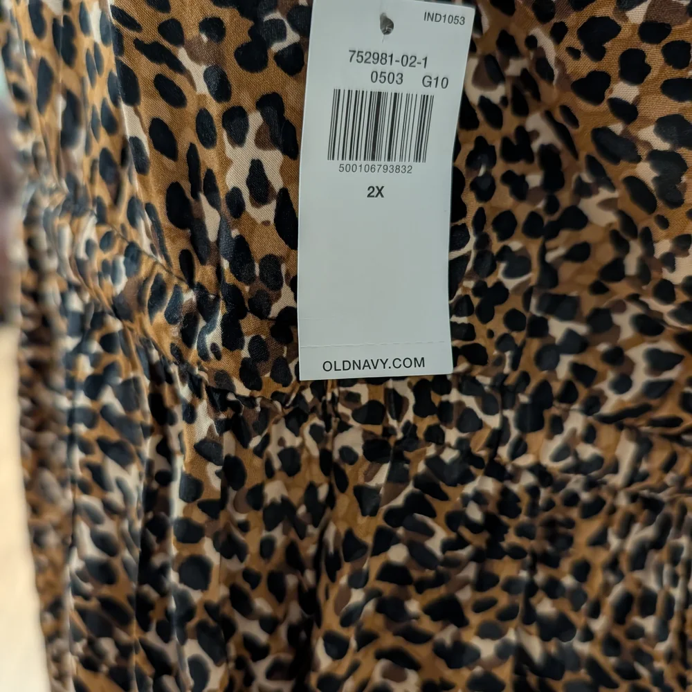 Old Navy Animal Print Ruffle Dress - Picture 6 of 7